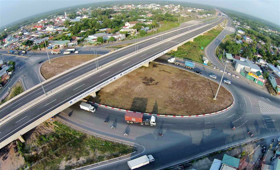 Kiểm toán về việc lập, giao dự toán và quản lý chi NSNN những năm qua - Kỳ II:Bất cập “kinh niên” trong phân bổ  và giao kế hoạch vốn đầu tư 